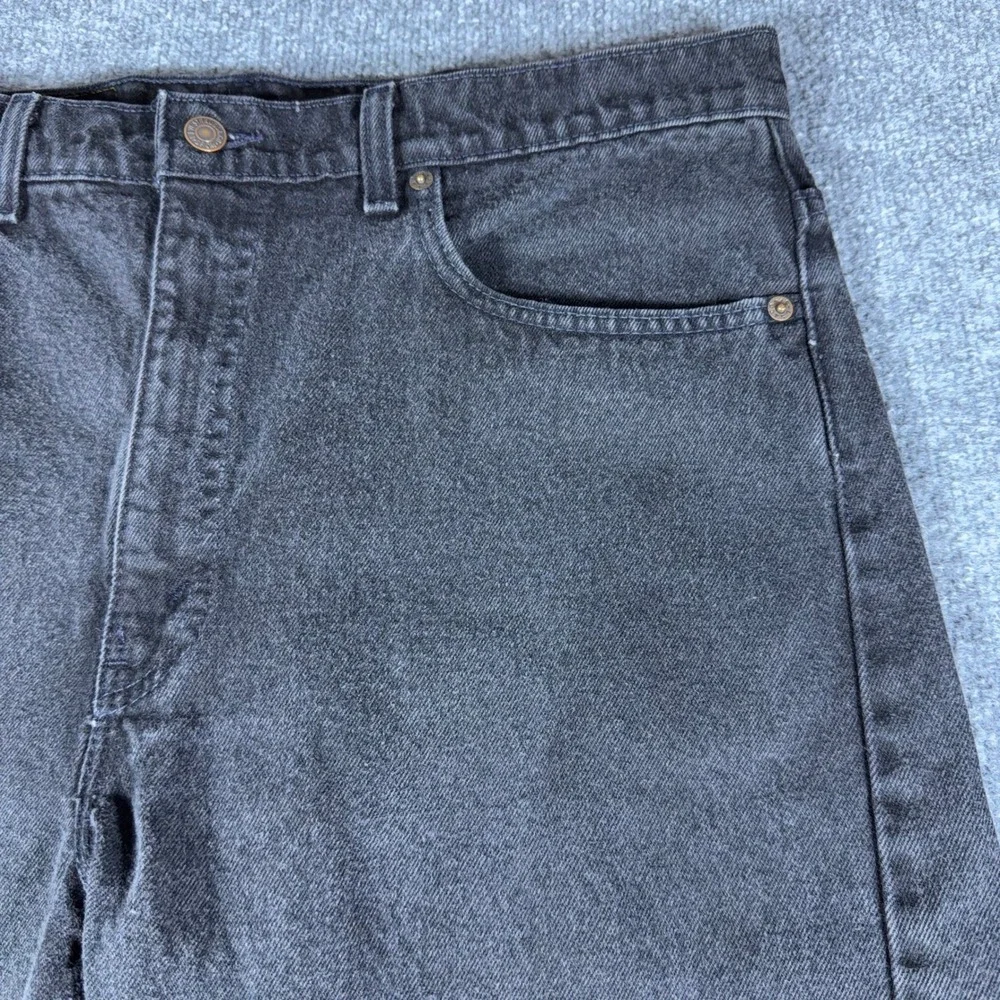 Vintage Levis 505 Mens Black Denim Jeans 38x32 Made in USA Regular Straight 90s